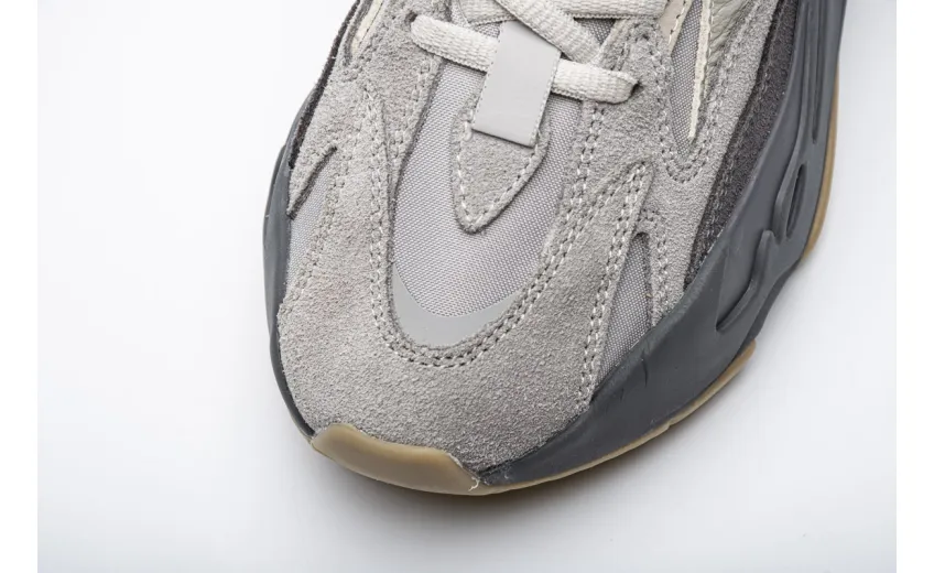  Adidas Yeezy Boost 700 V2“Tephra” FU7914