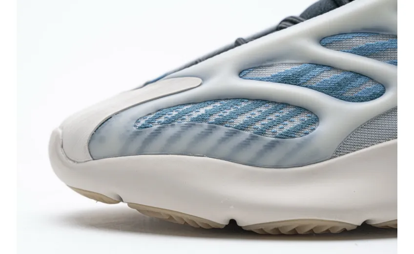  Adidas Yeezy 700 V3 “Kyanite” GY0260
