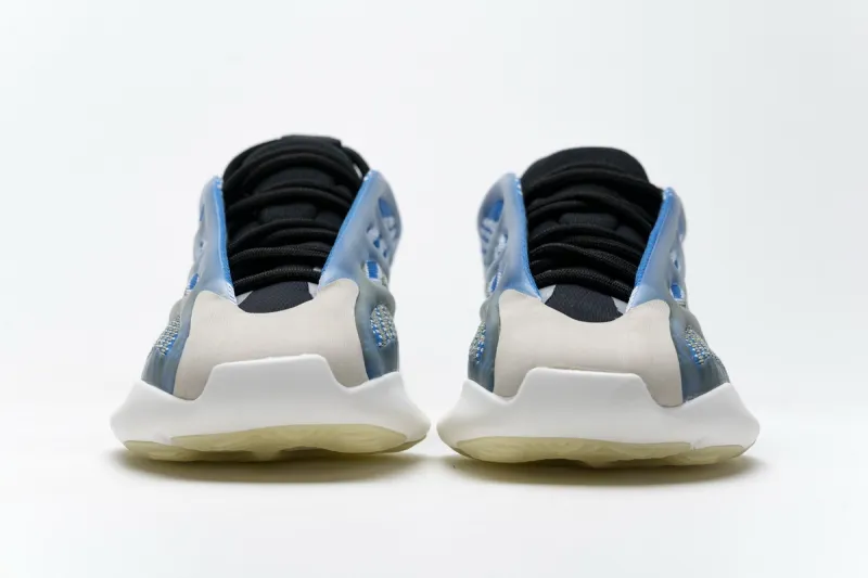  Adidas Yeezy Boost 700 V3 Azareth White Blue G54850
