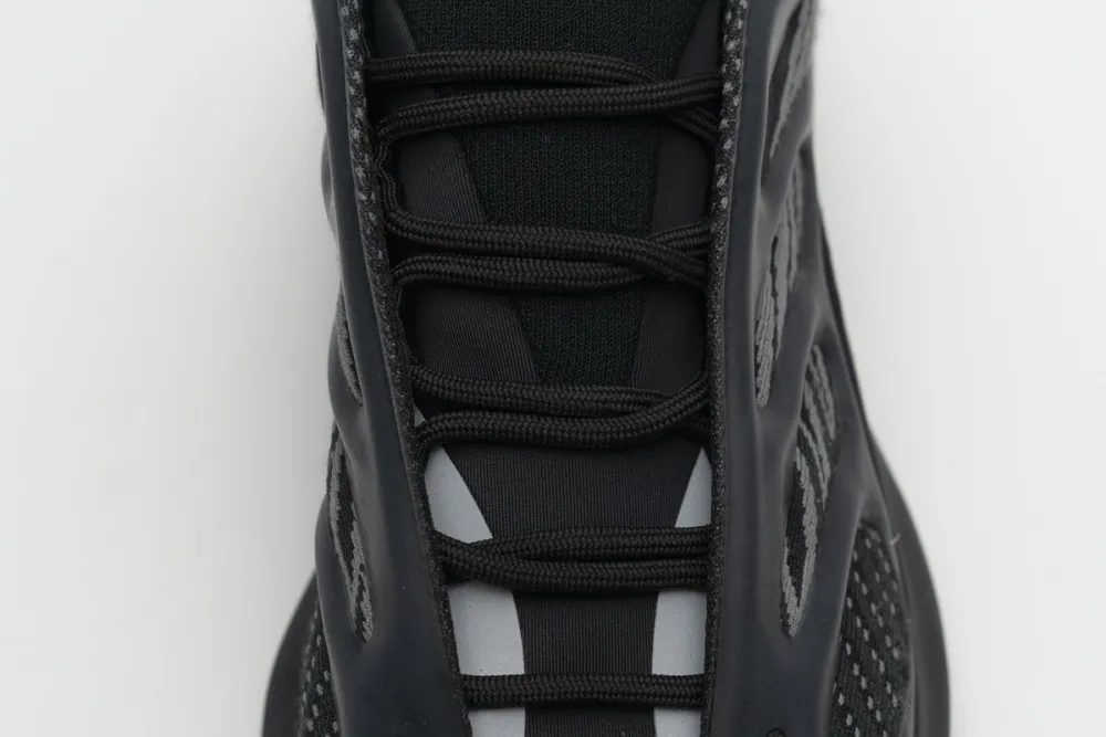  Adidas Yeezy 700 V3 “Alvah”Real Boost Black H67799