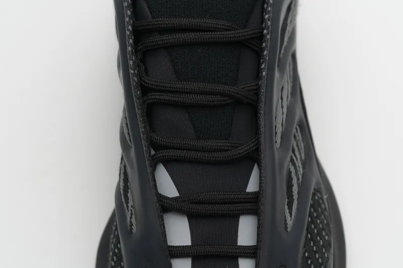  Adidas Yeezy 700 V3 “Alvah”Real Boost Black H67799