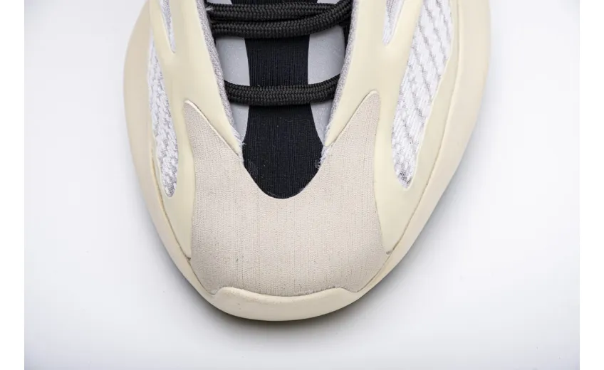 Adidas Yeezy 700 V3 “Azael”Real Boost White FW4980 