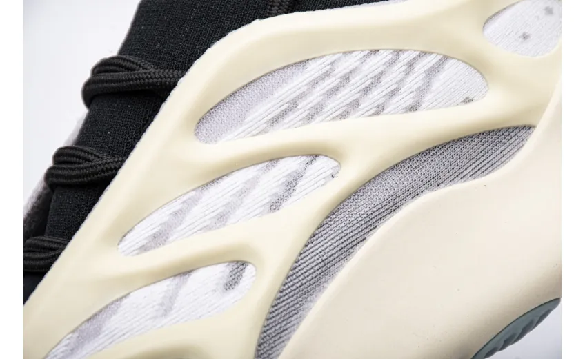  Adidas Yeezy 700 V3 “Azael”Real Boost White FW4980 