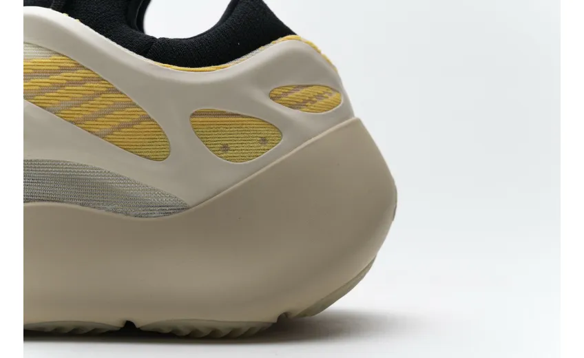  Adidas Yeezy Boost 700 V3 Srphym Yellow G54853