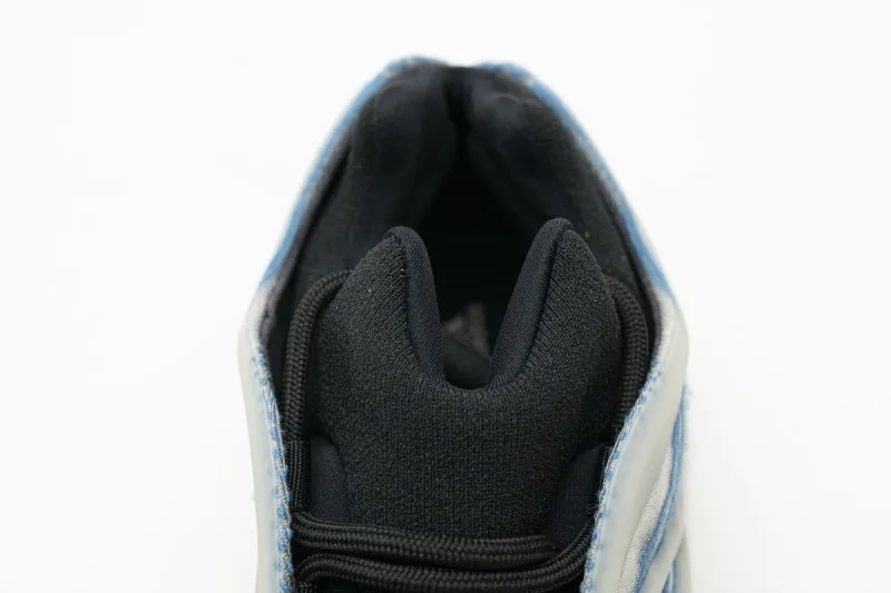  Adidas Yeezy 700 V3 “Kyanite” Basf Boost GY0260 