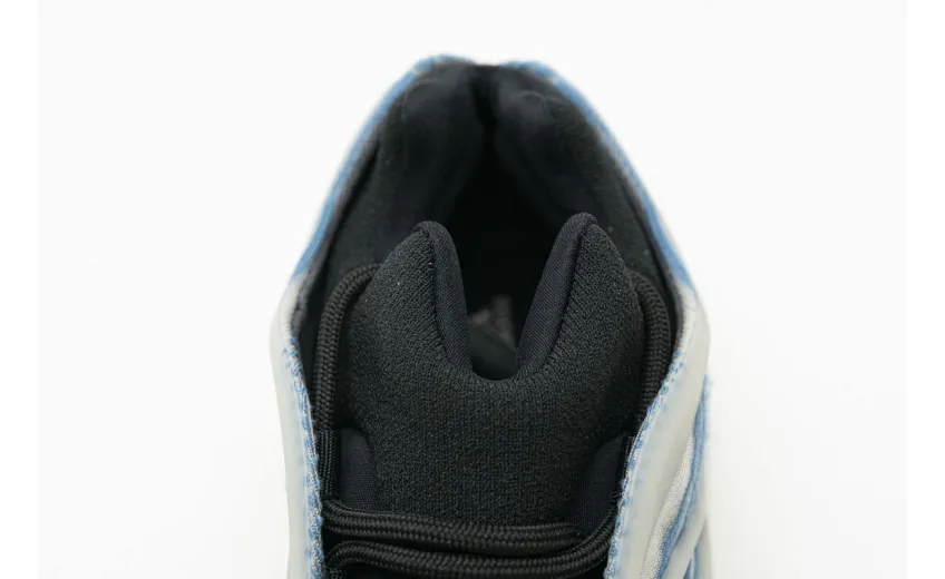  Adidas Yeezy 700 V3 “Kyanite” Basf Boost GY0260 