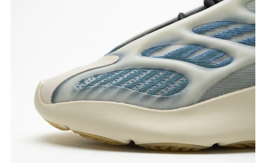  Adidas Yeezy 700 V3 “Kyanite” Basf Boost GY0260 