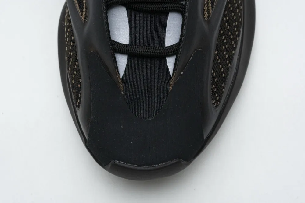  Adidas Yeezy 700 V3 “Eremiel” Black Gold GY0189 