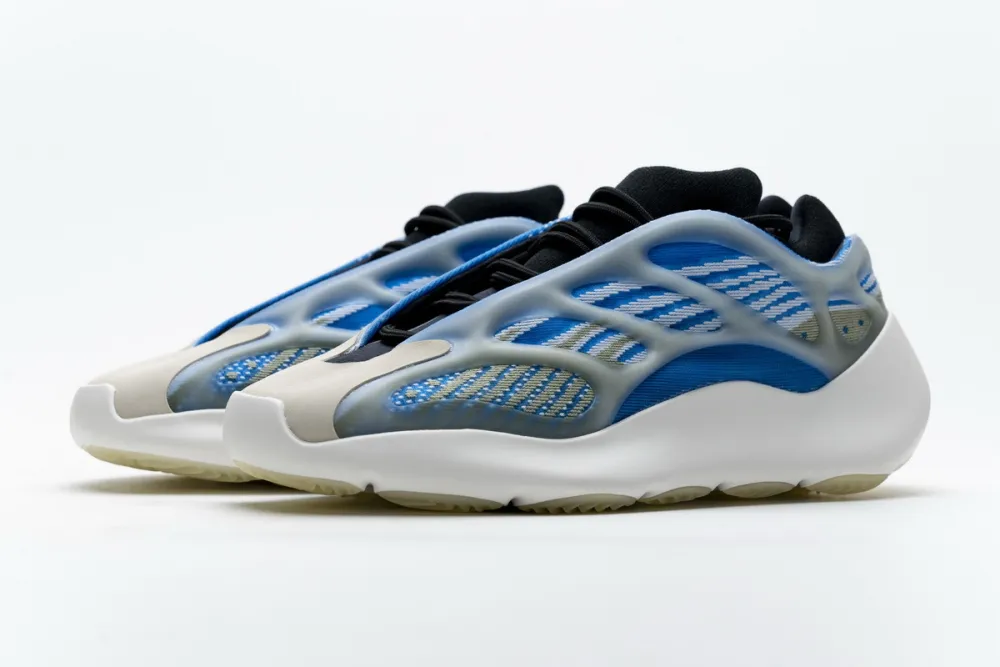  Adidas Yeezy Boost 700 V3 Azareth Basf Boost Blue G54850