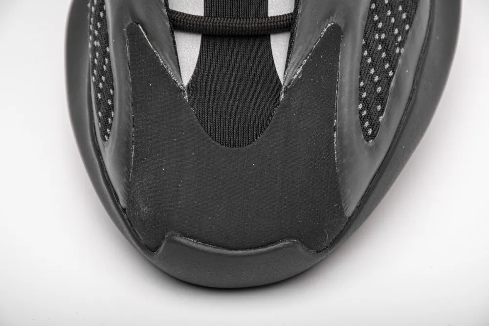  Adidas Yeezy 700 V3 “Alvah”Basf Boost Black H67799