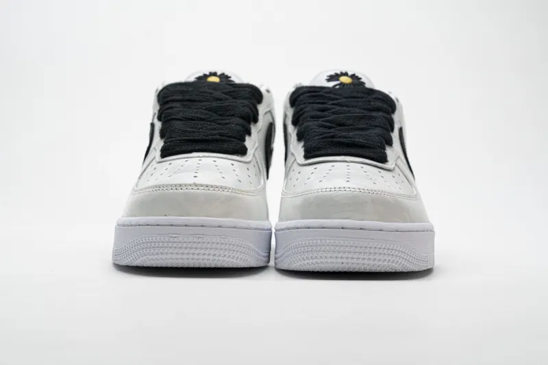  PEACEMINUSONE x Nike Air Force 1 “Para-Noise 2.0” White DD3223-100