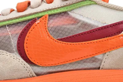  CLOT x sacai x Nike LDWaffle Orange Blaze DH1347-100 02