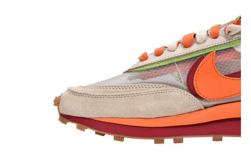  CLOT x sacai x Nike LDWaffle Orange Blaze DH1347-100