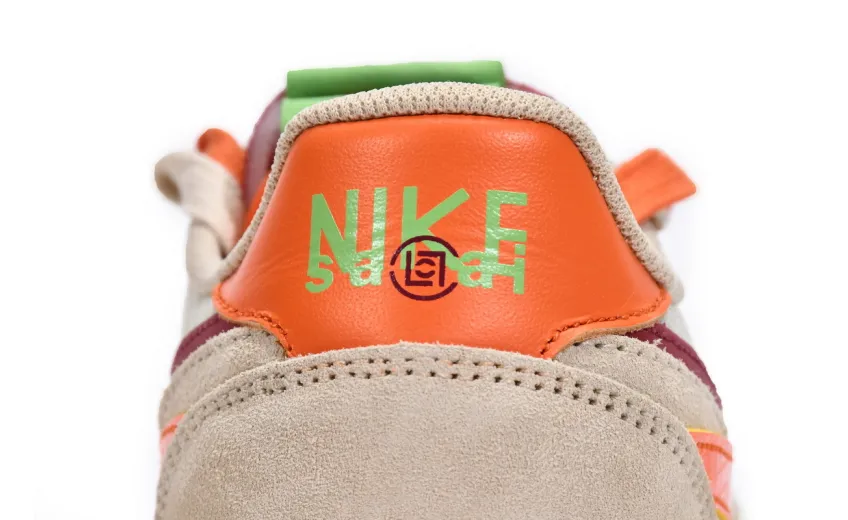  CLOT x sacai x Nike LDWaffle Orange Blaze DH1347-100