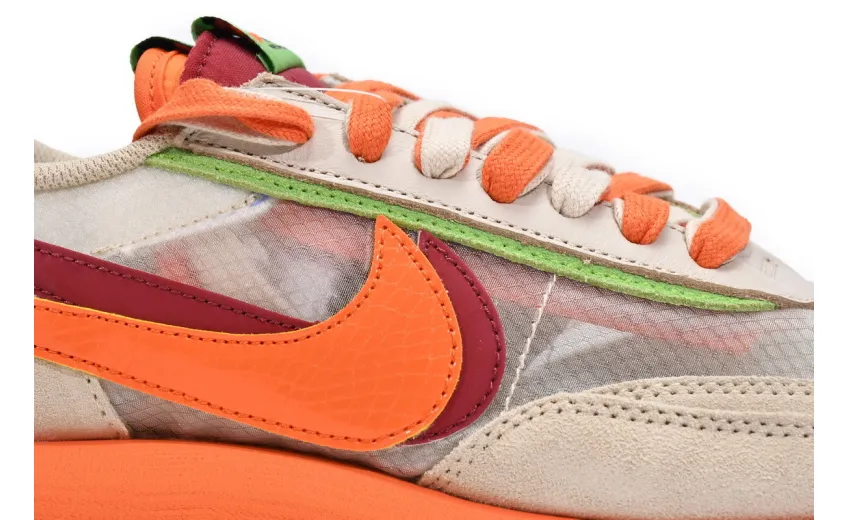  CLOT x sacai x Nike LDWaffle Orange Blaze DH1347-100
