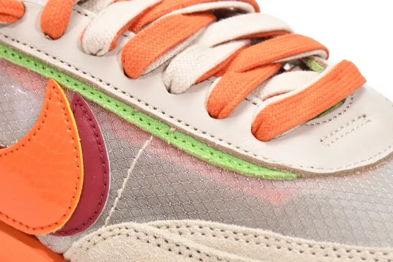  CLOT x sacai x Nike LDWaffle Orange Blaze DH1347-100