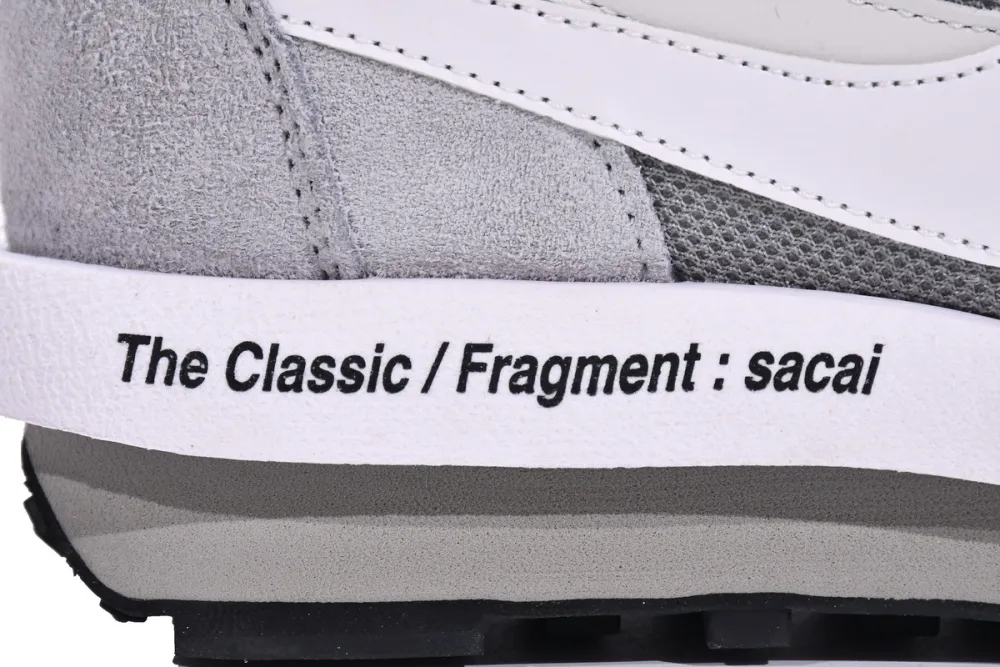  Fragment Design x sacai x Nike LDWaffle Light Smoke Grey DH2684-001