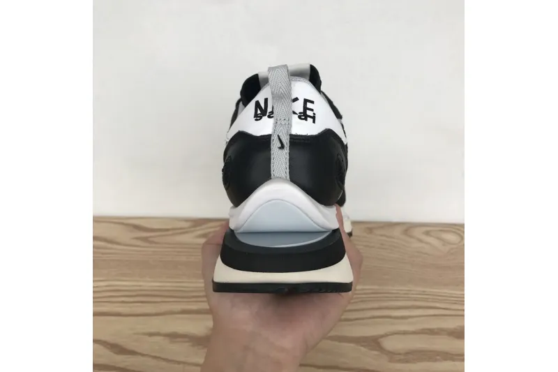  Sacai x Nike Pegasua Vaporfly Black White CI9928-001