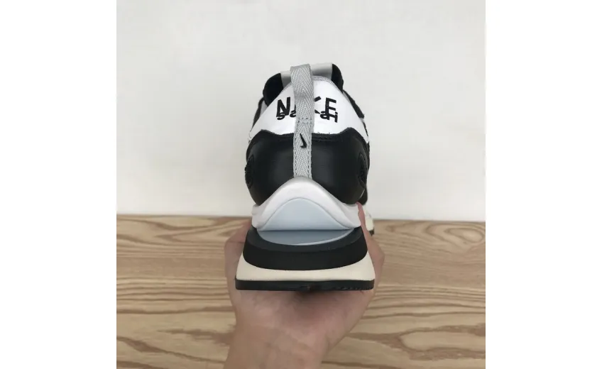  Sacai x Nike Pegasua Vaporfly Black White CI9928-001
