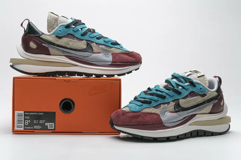  Sacai x Nike Pegasua Vaporfly String Black Villain Red CI9928-301