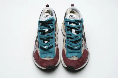  Sacai x Nike Pegasua Vaporfly String Black Villain Red CI9928-301 02