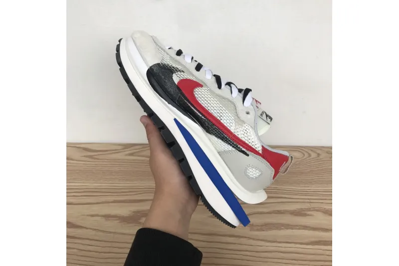  Sacai x Nike Pegasua Vaporfly Villain Grey Blue Red CV1363-100 