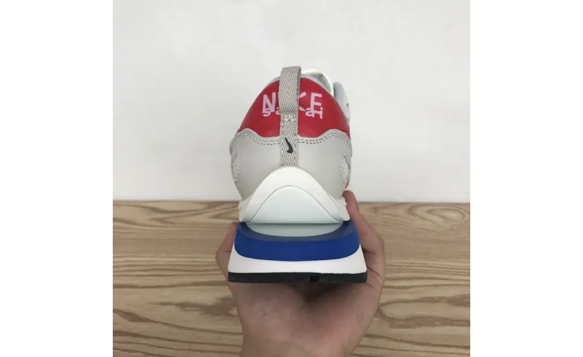  Sacai x Nike Pegasua Vaporfly Villain Grey Blue Red CV1363-100 