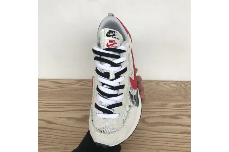  Sacai x Nike Pegasua Vaporfly Villain Grey Blue Red CV1363-100 