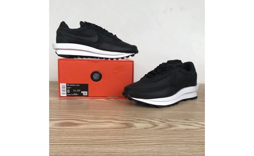  Sacai x Nike LDWaffle Black White BV0073-002