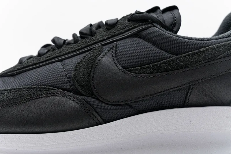  Sacai x Nike LDWaffle Black White BV0073-002