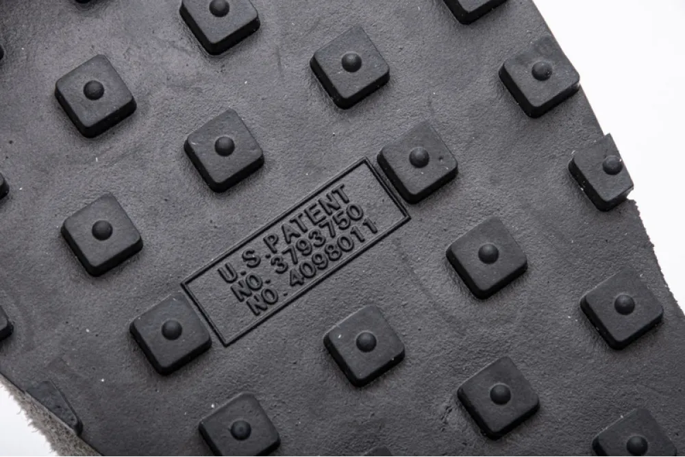 Undercover x Nike Dbreak Light GreyYellow BV4594-700