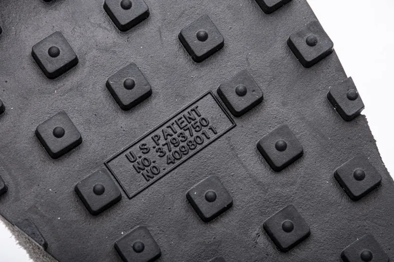  Undercover x Nike Dbreak Light GreyYellow BV4594-700