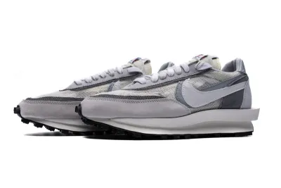  Sacai x Nike LDWaffle Grey BV0073-100 01