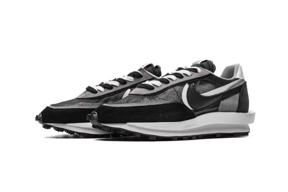  Sacai x Nike LDWaffle BlackWhite BV0073-001