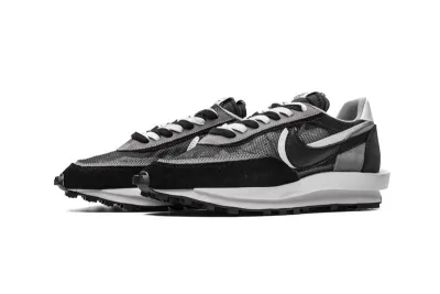  Sacai x Nike LDWaffle BlackWhite BV0073-001 01