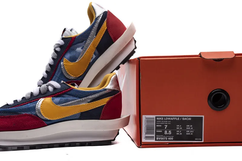  Sacai x Nike LDWaffle Blue Multi BV0073-400