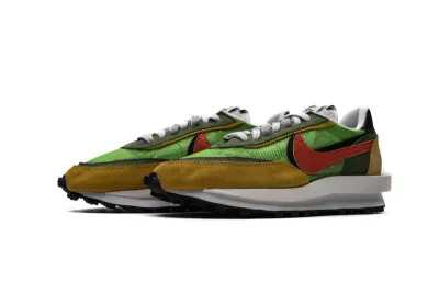  Sacai x Nike LDWaffle Green Gusto BV0073-300 01
