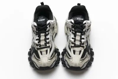  Balenciaga Track 2 Sneaker Champagne Black 570391 W2GN9 2009  02