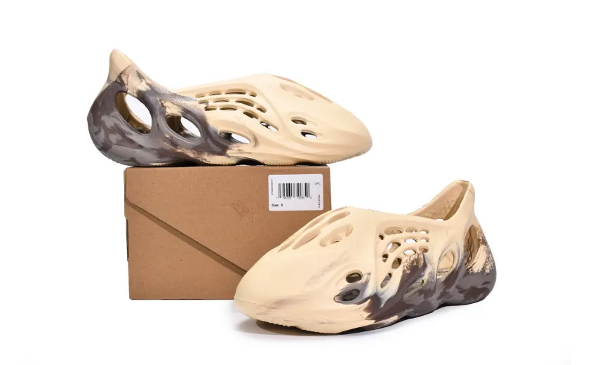  Adidas Originals Yeezy Foam Runner MX Cream Clay GX8774 
