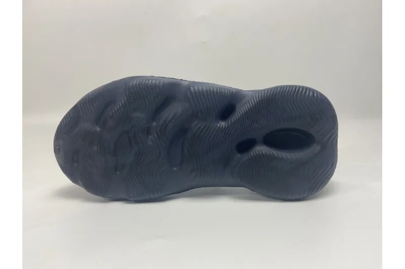  Adidas Yeezy Foam Runner Mineral Blue GV7903