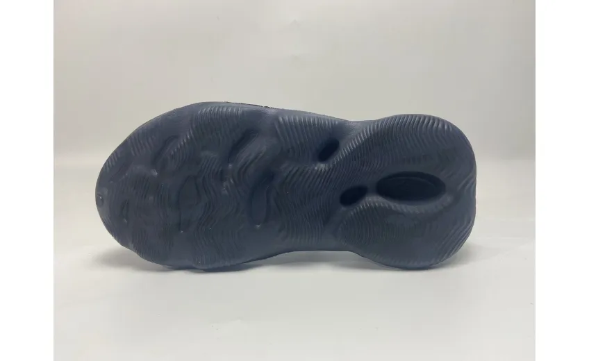  Adidas Yeezy Foam Runner Mineral Blue GV7903