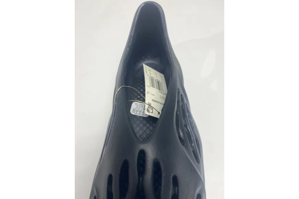  Adidas Yeezy Foam Runner Mineral Blue GV7903