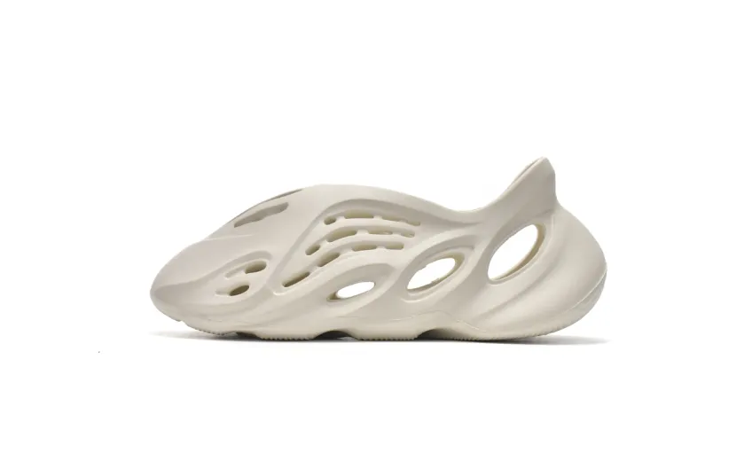 fake yeezy foam rnnr ararat