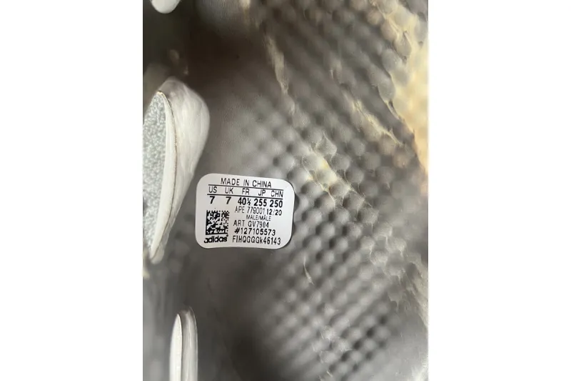  Adidas Yeezy Foam Runner MXT Moon Grey GV7904