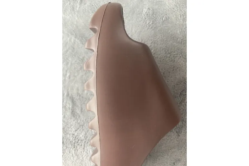  Adidas Yeezy Slide Soot Brown G55495 