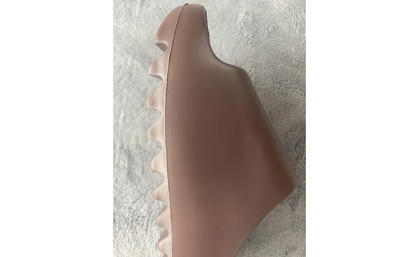  Adidas Yeezy Slide Soot Brown G55495 