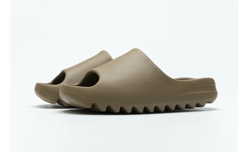  Adidas Yeezy Slide CORE Brown G55492