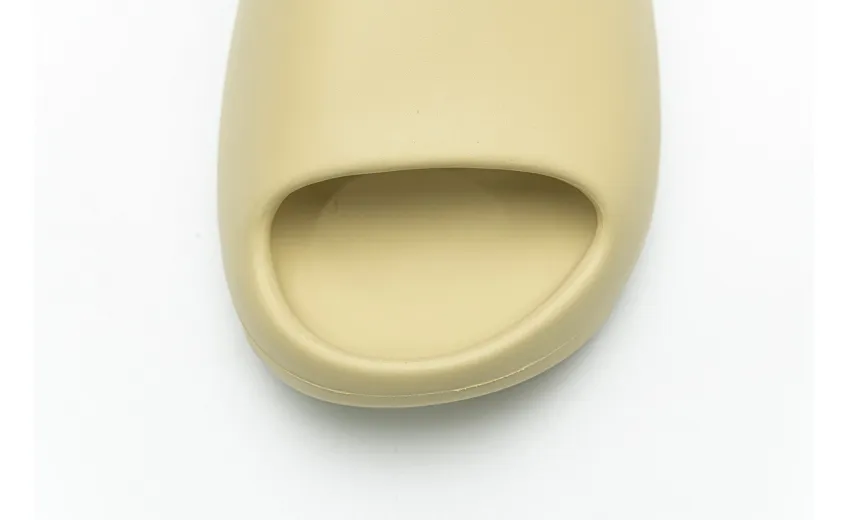  Adidas Yeezy Slide DESSAN FW6344