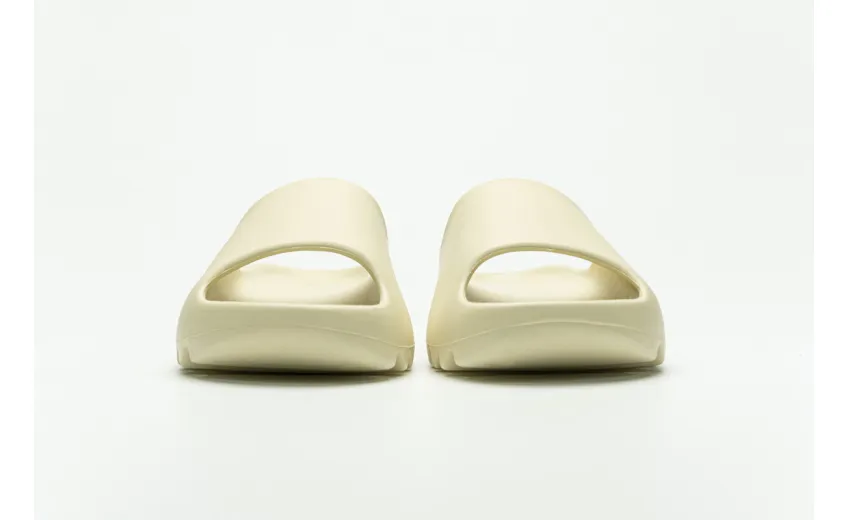  Adidas Yeezy Slide BONE FW6345 