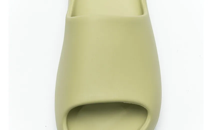  Adidas Yeezy Slide Resin FX0494 
